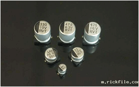 电解电容器 电解电容器