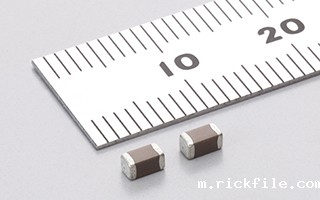 贴片电容 MLCC 的容值随电压变化的特性是怎样的？